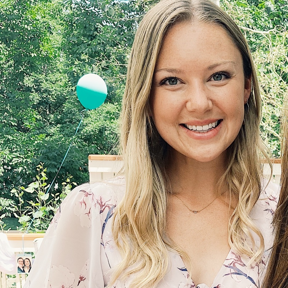 Meet your Posher, Abigail